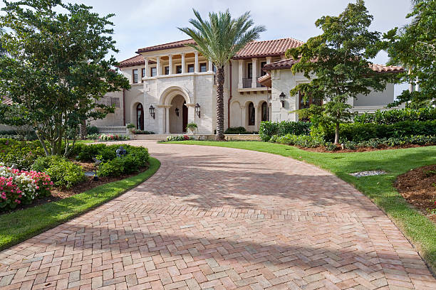 Reasons to Select Us for Your Driveway Paving Requirements in Country Homes, WA